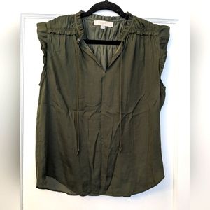 LOFT Women's Green Blouse Top Sz. MP